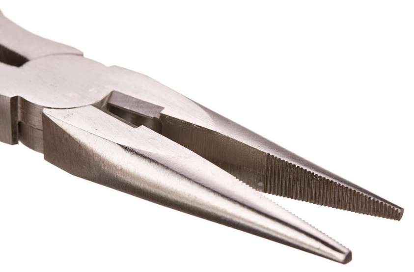 KIT DE TIJERAS Y PINZAS CON FUNDA DAIWA